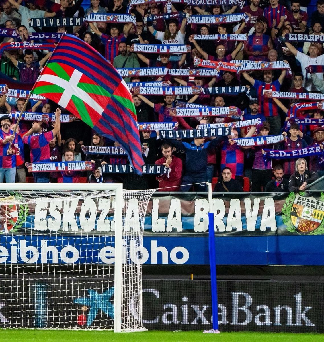 ¿Quién dijo que esto iba ser fácil? Hasta el último segundo del último partido sufriremos para lograr el objetivo.Para ello habrá que apoyar y animar más que nunca...y al que le pueda la presión de la situación, que no distraiga a los demás. ¡Ahora más que nunca goazen EIBARPOOL!