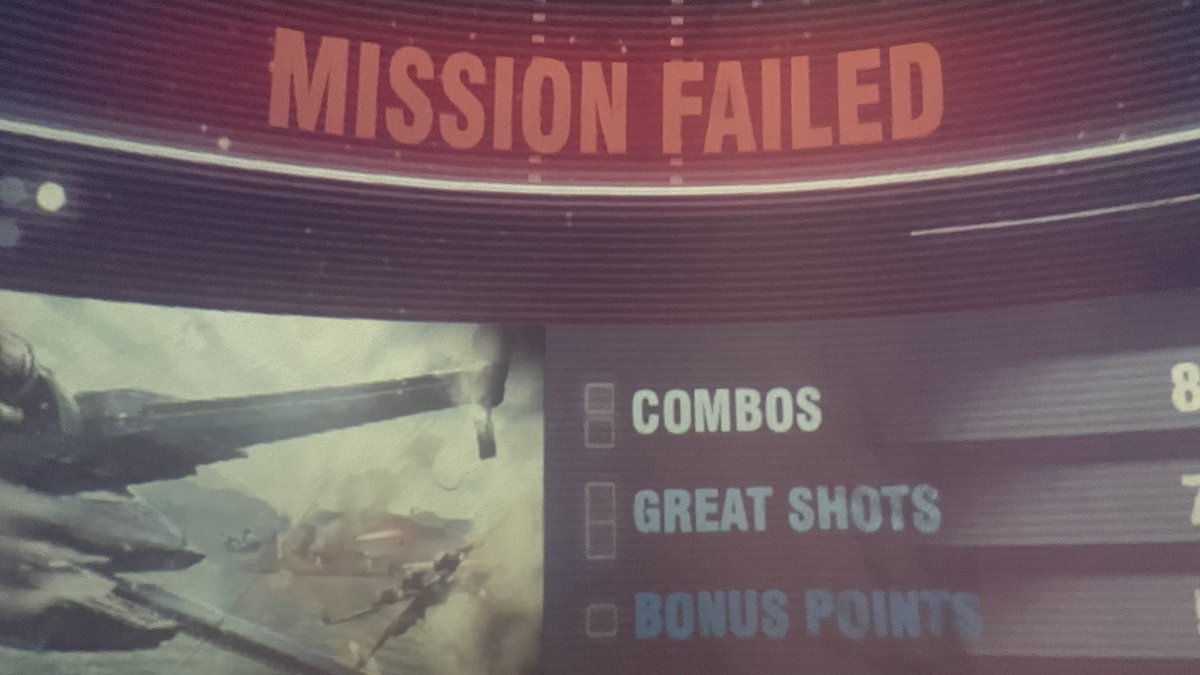 LCDR8bit's tweet image. GiGO秋葉原のポッド筐体で遊ぼうと来てみたら、ずっと外人さんがプレイしてて空かない！さすがスターウォーズやなー
全5ステージはクリアできるようになったけど、追加ステージのタコダナ(エピソード7)がクリアできない…
肝心な時にスペシャルウェポンが効かないのはなぜだ…
よし！ビール呑もwww