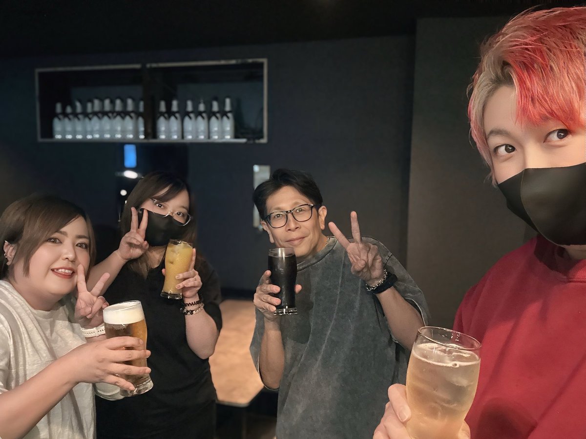 SpaDe_Darts's tweet image. おはようございます☀
〜SpaDe〜18時オープンです😉

昨日は遠方からのお客様も来ていただき、やっとお会いすることができました🎶

三連休最終日、みなさんのご来店をお待ちしております‼️

#SpaDe
#ダーツバー
#錦糸町