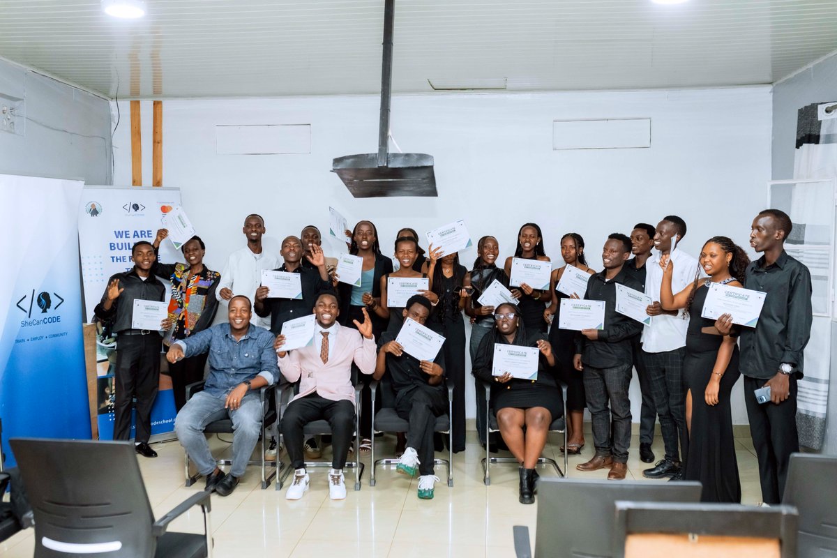 igirerwanda's tweet image. Last Friday, we celebrated our Web Fundamentals graduates, and the energy was unmatched! 

Their resilience plus new web skills make them ready for the next level.
Congrats, class!

#SheCanCODE #DigitalSkills #Success #CodingSkills