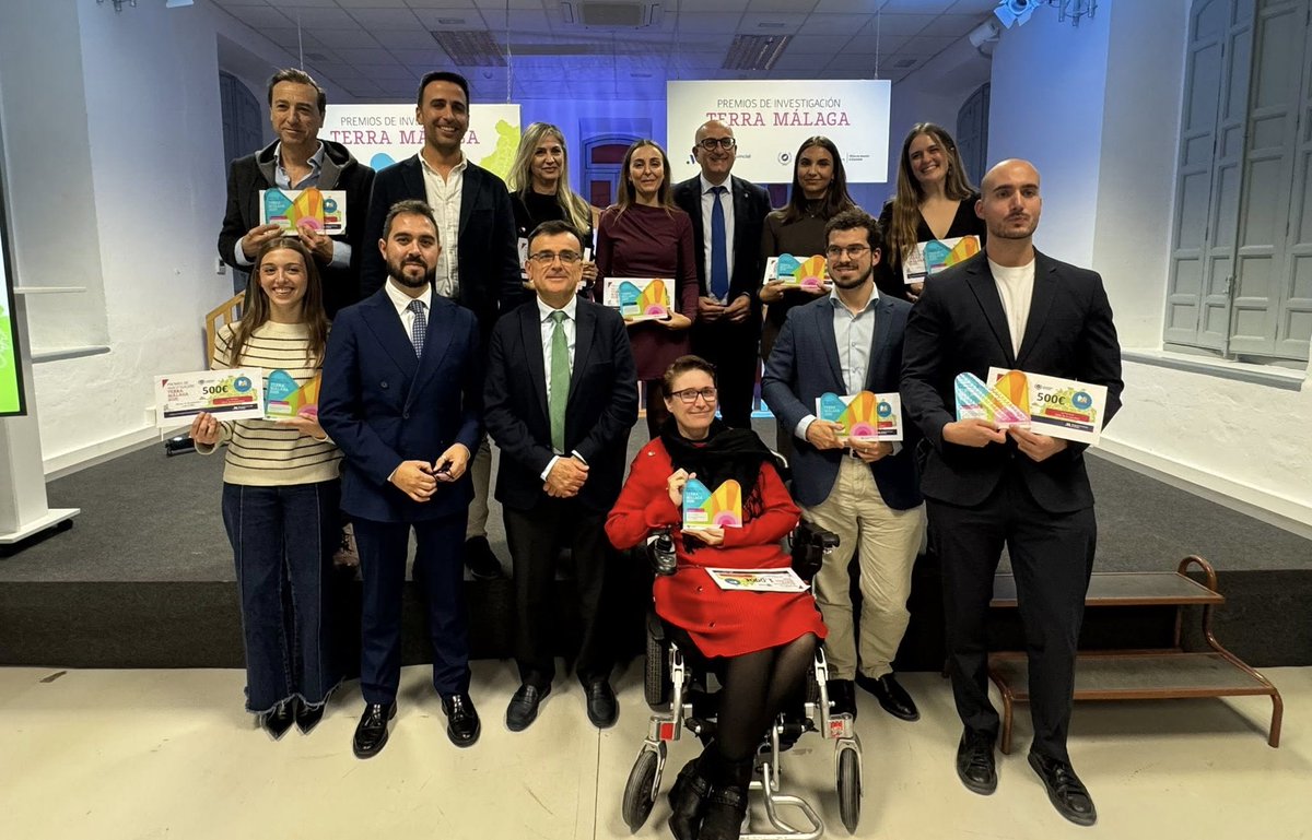 InfoUMA's tweet image. UMA y @diputacionMLG entregan sus #Premios Terra 2025, que distinguen a los mejores 🎓 TFG, TFM y tesis doctorales centrados en el desarrollo social y económico de #Málaga. 

¡Enhorabuena a los premiados! 👏
#TalentoUMA
