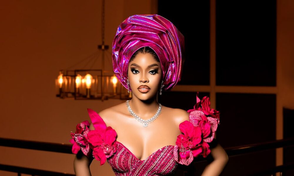 bellanaija's tweet image. Pink, Pretty &amp;amp; Perfect — Let This Inspo Be Your Guide to an Elegant Trad Wedding Slay dlvr.it/TPR5Xr