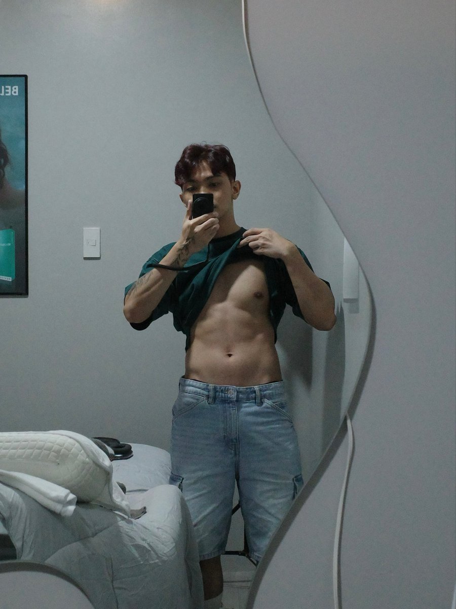 Thank you <a href="/doctorzeddie/">doctor.zed</a> for the Embody Tummy session! This is equivalent to about 20,000 sit-ups or crunches in just one 30-minute session! Recommended for those who are working out. 🤍