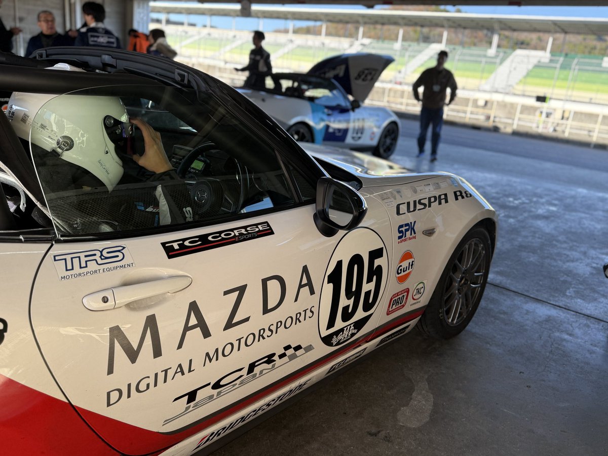「SPK・TCRロードスター」市原選手
初レース出場🏁
2位表彰台🥈