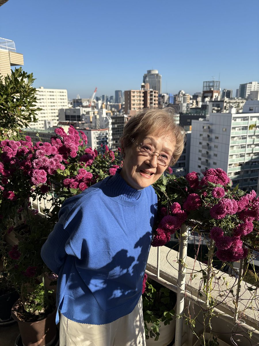 2025年もあと1ヶ月とちょっと。段々慌ただしくなってくるので、馬場さんの所でヘアーカット。ベリーショートに。