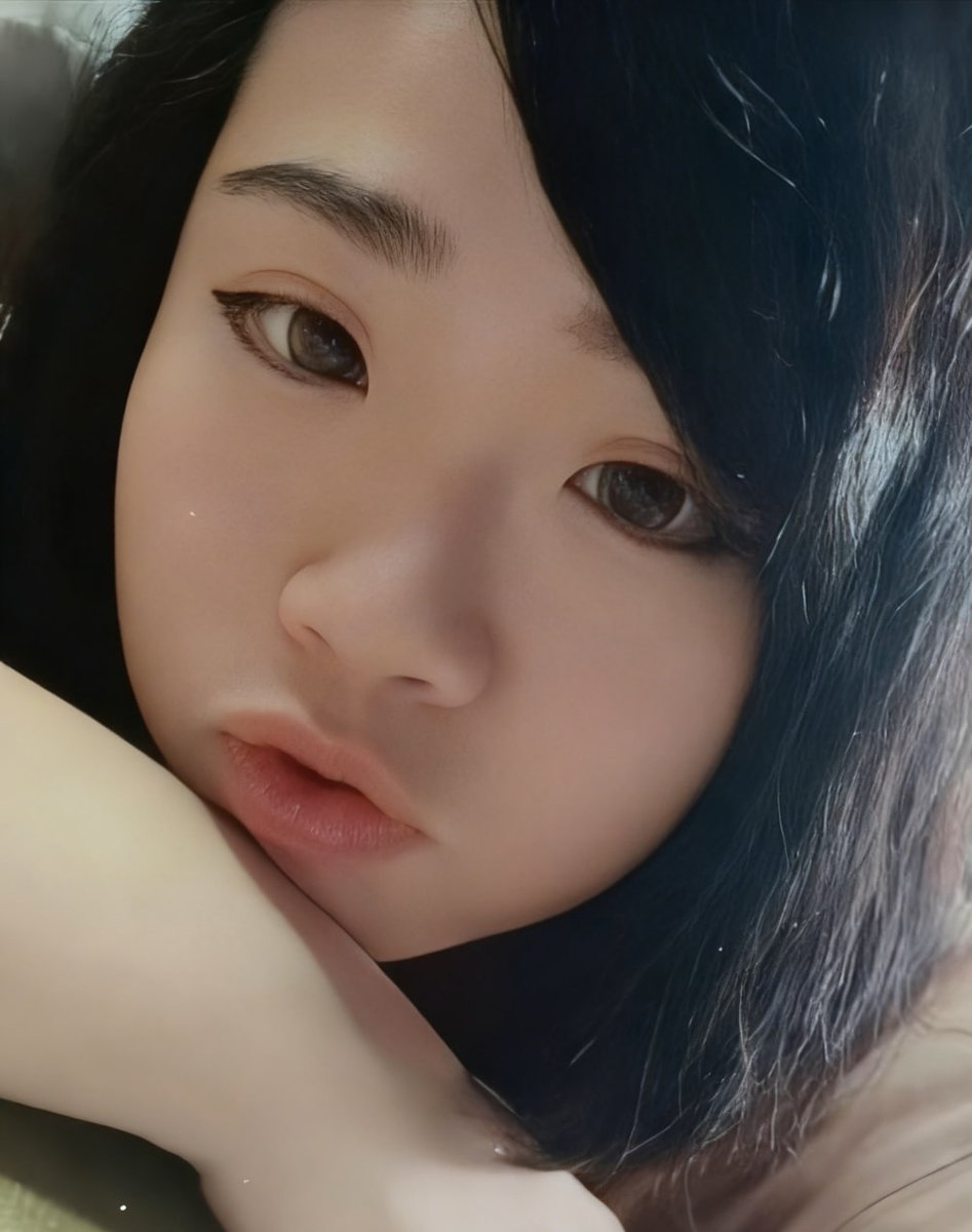 我今天微笑太多

嘴角都要報廢了 

不然你來負責逗我笑一下？

#我看你行不行😏 #小7店員下班版