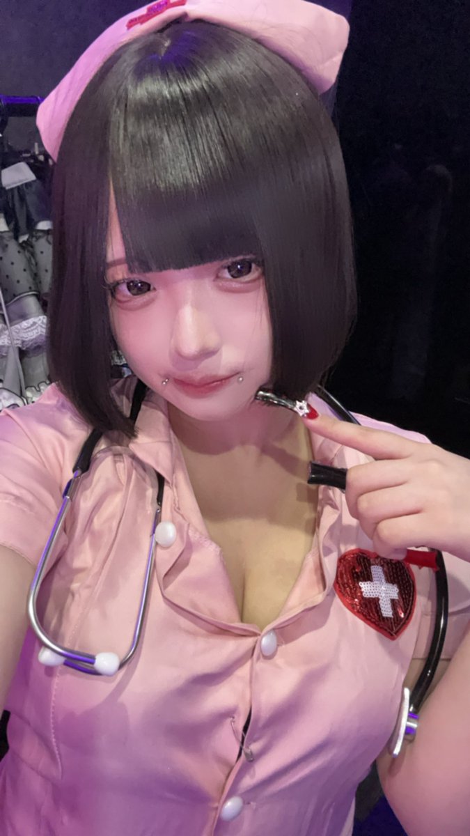 💕18:00〜💕
全部治せます、顔かわいいからね。
#美男美女さんと繋がりたい #美男美女さんとつながりたい #自撮り界隈  #コンカフェ嬢 #コンカフェ営業ください  #コンカフェ大阪 #コンカフェ営業ください #宗右衛門町コンカフェ #コンカフェ