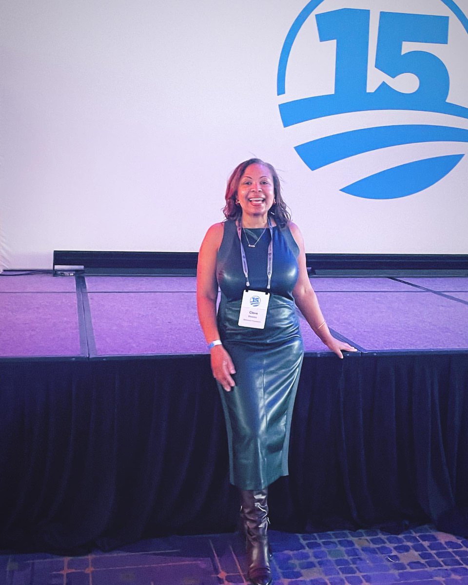 Quianawatson110's tweet image. #OFA15 #DemocracyForum