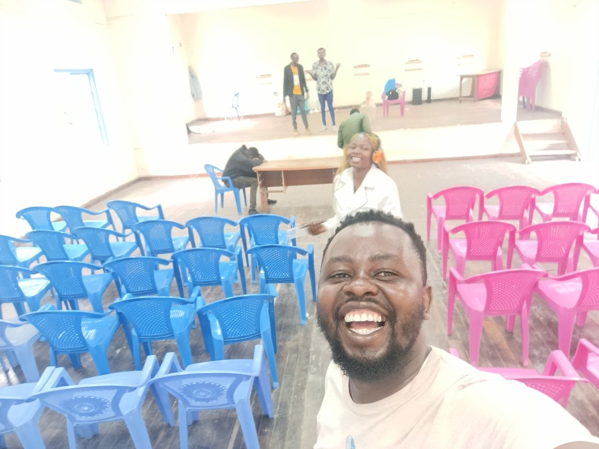 This was a failed performance less than a month ago but I was happy declaring that one day people will post this. I will be a media mogul. Mark that 💯💯💯