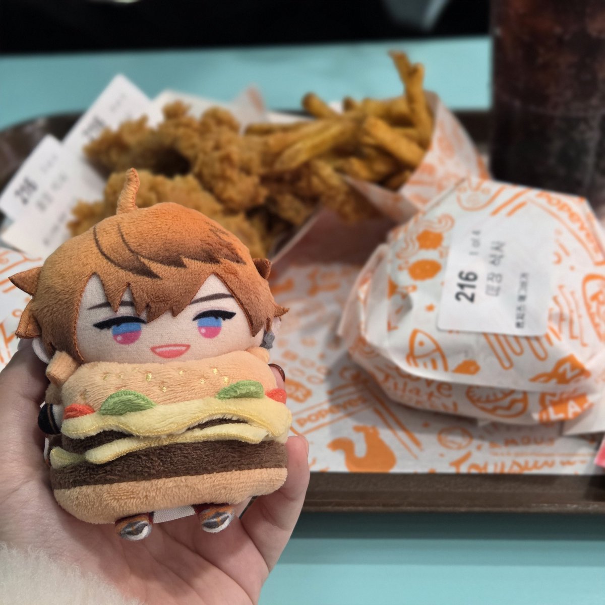 granblue_exit's tweet image. 저두 햄부기 🍔💖