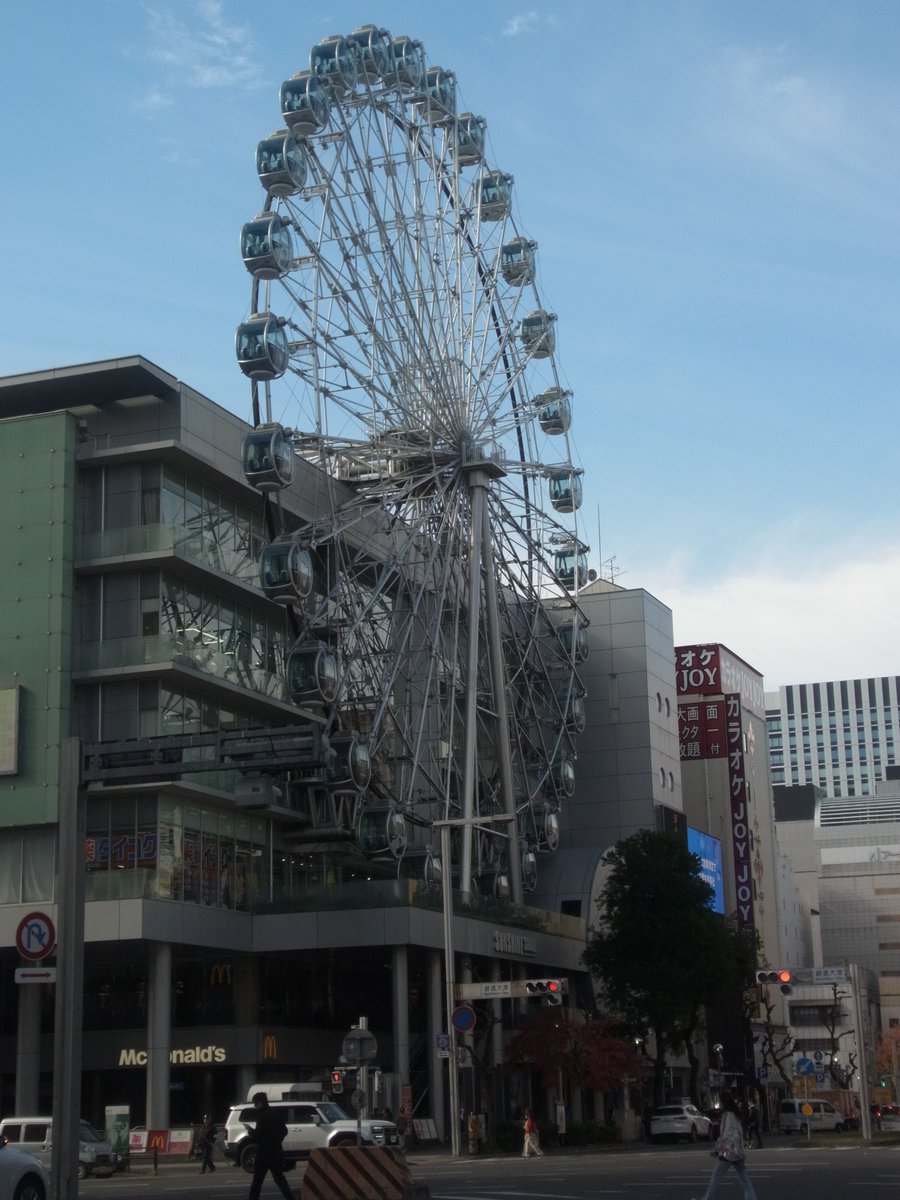 6MYGPKpFU82576's tweet image. GXRの試し撮りです。栄から名駅に向ってスナップ撮影しました　＃GXR ＃P10 ＃RICOH