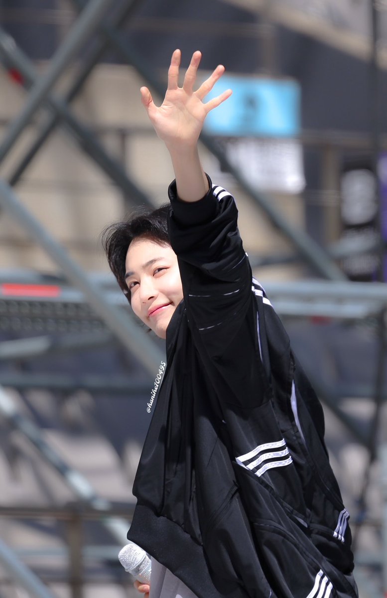 1004ddadu's tweet image. 