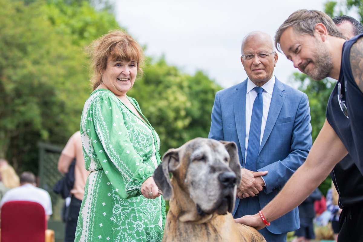 AltafHussainSWW's tweet image. On #AddictionAwarenessWeek I&apos;m pleased @KensingtonRoyal highlights how &quot;Recovery is hard, but with the right treatment it is possible. And this begins with a conversation, a listening ear and showing we care.&quot; I&apos;m proud of the work our own @BrynawelRehab1 does fighting addiction!