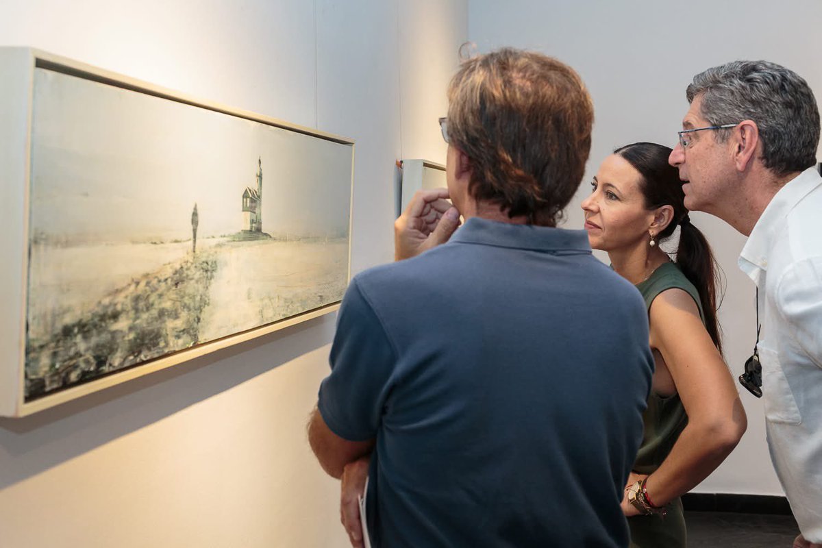 Últimos días para disfrutar de ‘Nuestra parte de Luz’ 🎨de Juan Luque.
Si aún no ha venido a visitarla, todavía está a tiempo.
Le esperamos en Galería Haurie.

#galeriahaurie #nuestrapartedeLuz #JuanLuque #galeria #artesevilla #culturasevilla #sevillahoy #esculturas
