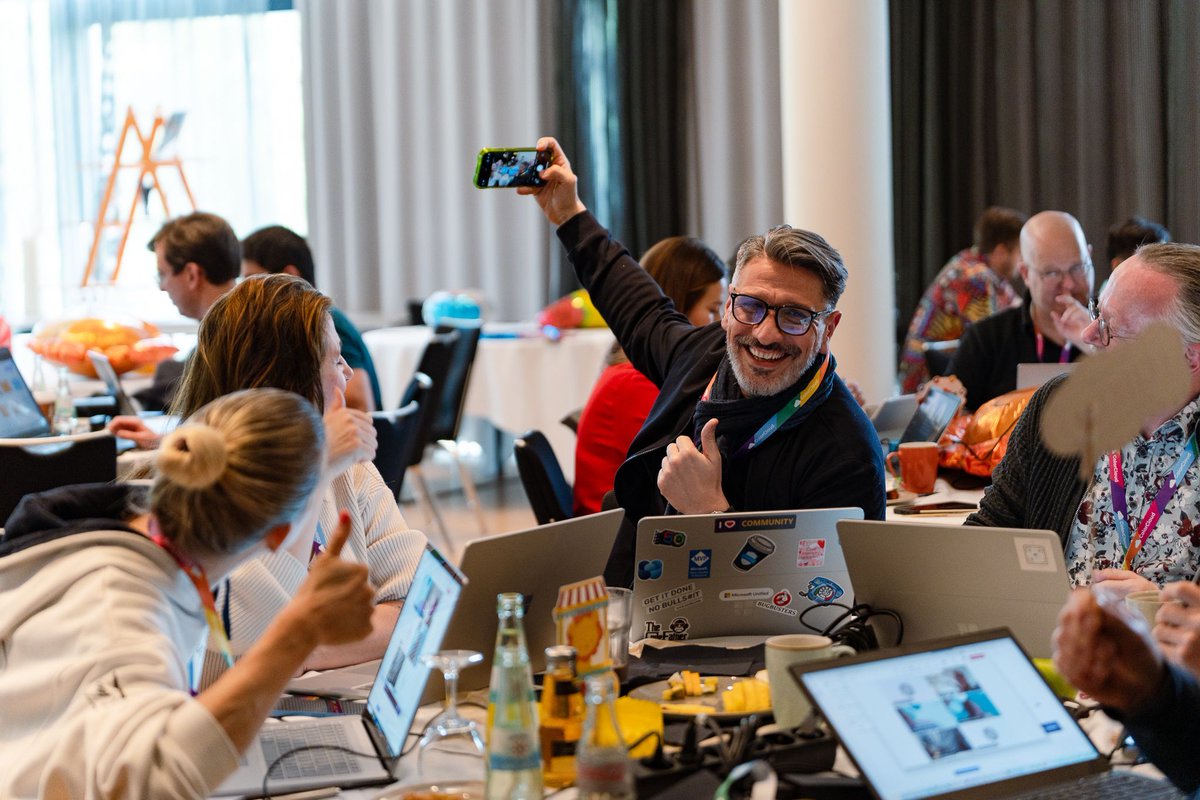 colorcloudrocks's tweet image. What happens when you mix BizApps with creativity, great people &amp;amp; colorful vibes? 🤩
That’s ColorCloud 🌈

🧠 Inspiring workshops &amp;amp; sessions
💬 Networking with a welcoming community
🎉 Plus great vibes and colorful ideas 

📅 April 15–17, 2026
🌐 color.cloud