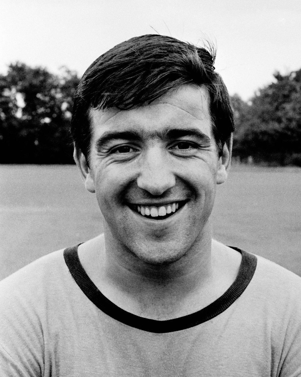 ChelseaFC's tweet image. Today we remember the legendary Terry Venables, two years on from his passing. 💙