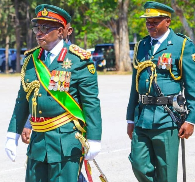 Today, Vice President Rtd. General C.D.G.N. Chiwenga is dressed in his full military Number One Dress. 👌🏾