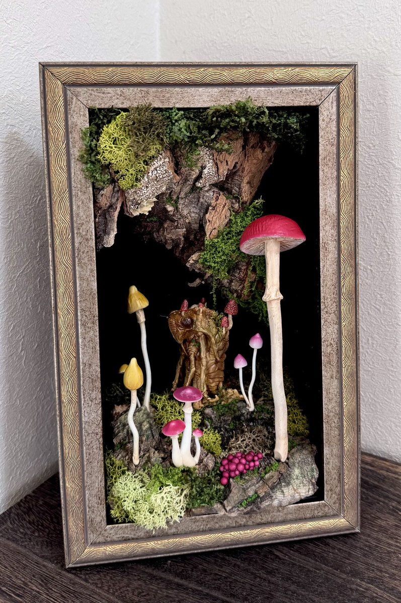 こんなものも塗ったり作っていたりします😊 #三連休はフォロワーが