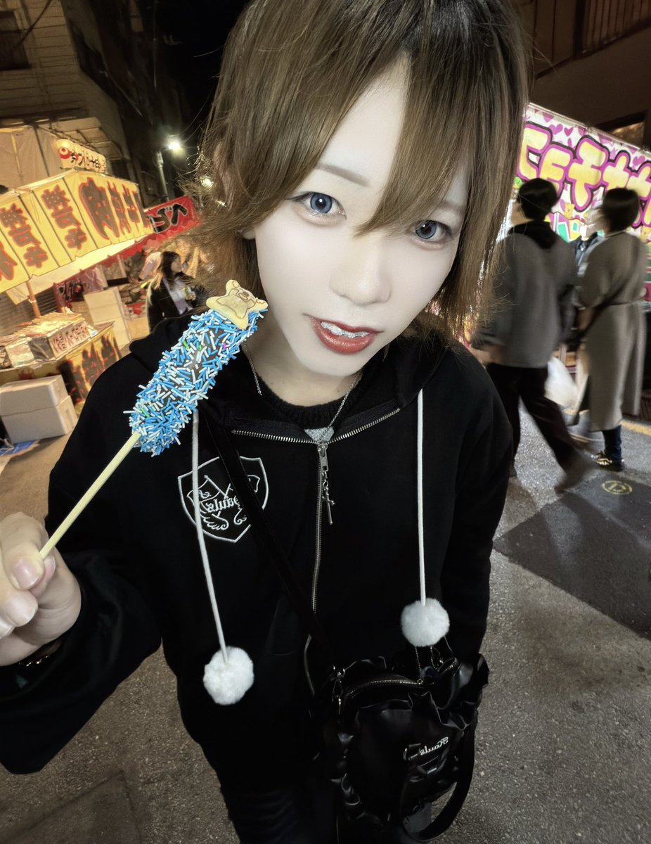 苺月れあ tweet media