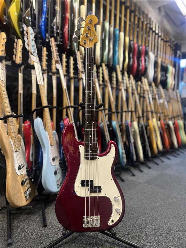 御茶ノ水本店 ベースフロア】 FENDER JAPAN / PB62-78US Old Candy