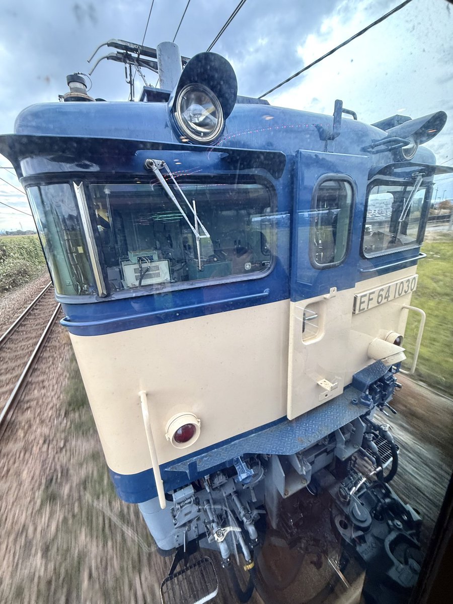 fujicreandy's tweet photo. 本日はありがとうＥＬ1〜4号に乗車。
東の最後のEL牽引列車に乗ることができてよかったです。
もう乗れない。さようならEL。 https://t.co/iXaJ4xqNlu