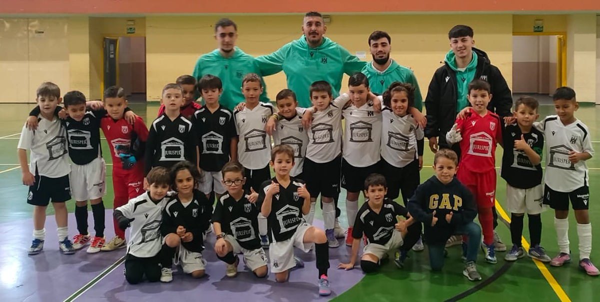 📊 Nuestros prebenjamines esta semana

🙌🏼 Victoria del #PrebenjamínA
⚪️⚫️ Derbi romano entre #PrebenjamínB y #PrebenjamínC (2-1)