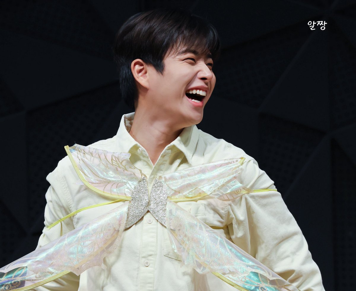 KMJBrasil's tweet image. O sorriso mais lindo do mundo 🧡 

(Via: @/vku_b) 

 #주니지니 #ZOONIZINI #아스트로 #ASTRO
#엠제이 #MJ #김명준