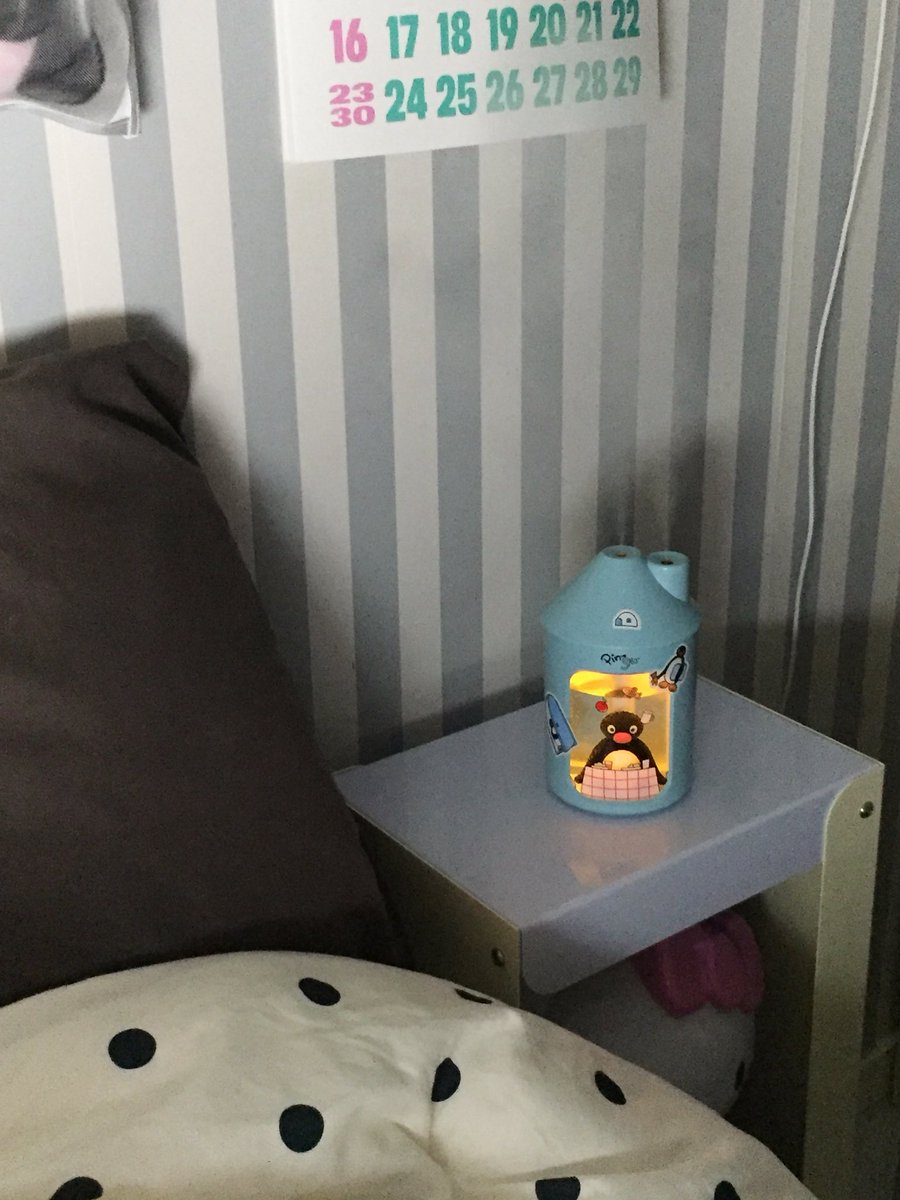 #RT #제품제공

건조한 겨울 나는 법 : 귀여운 핑구 가습기로 내 방 분위기랑 습도 한번에 올려주기🐧💦 사용법도 간편하고 내 방 따스히 지켜주는 핑구에 마음까지 촉촉해짐.. 

카카오톡 선물하기에서만 만날 수 있는 집돌이 핑구 가습기를 RT 추첨 3분께 보내드려요🩵

▶️ vvd.bz/hg9N