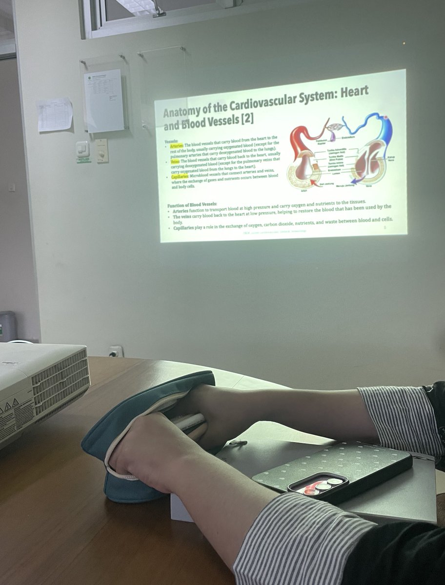 mo0uwza's tweet image. 