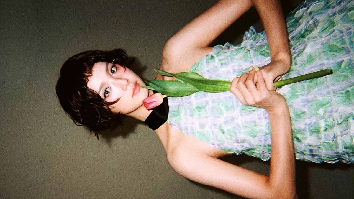 jisoo x elle korea – behind the scenes  ☆