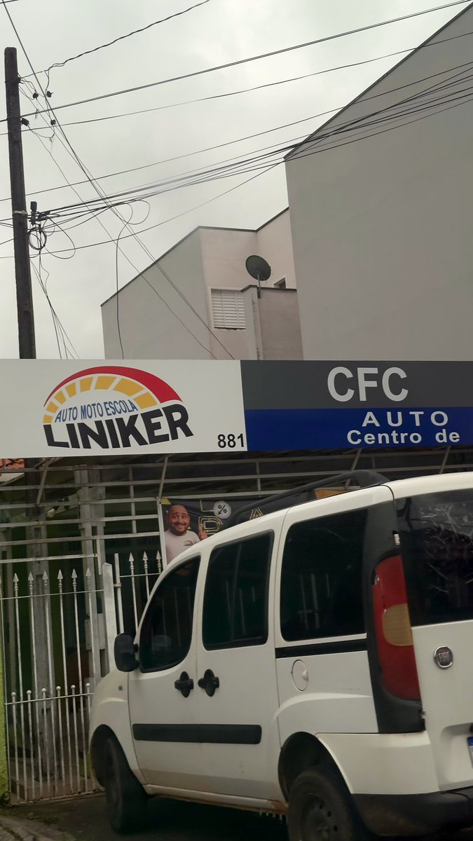 fleipes's tweet image. vai ter mulher trans preta latina dona de autoescola indicada ao grammy SIM!