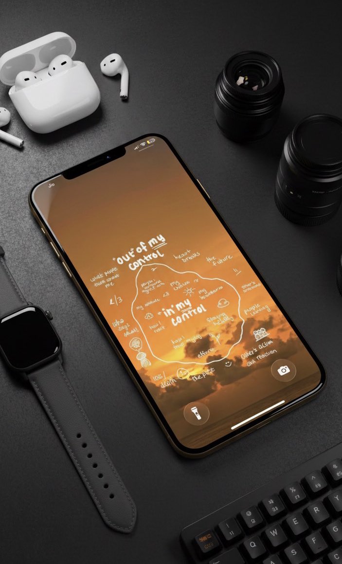 LumeScape_'s tweet image. In my Control
#Wallpapers #iOS26