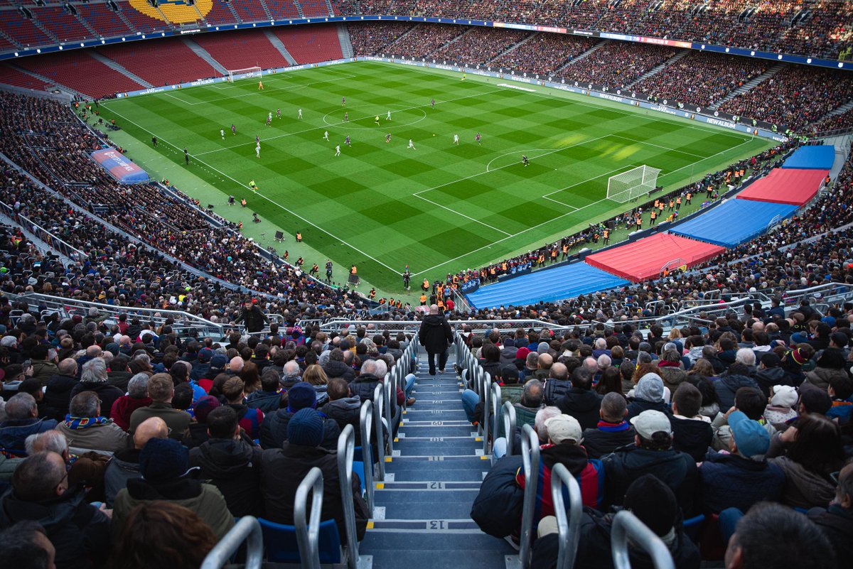 BoKrkic's tweet photo. Feliç de tornar a casa, al millor estadi del món 💙❤️

·

Feliz de volver a casa, al mejor estadio del mundo 💙❤️ https://t.co/4hLq3F7Aj5