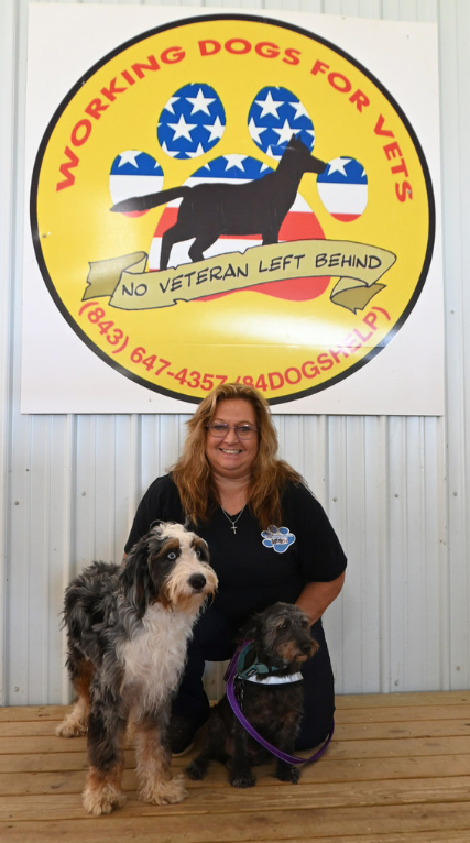 84DogsHelp's tweet image. Join us in thanking Roxann from our Ambassador Program — Roxann stayed after Saturday’s class to clean, so we’re ready to meet new applicants this week. Your teamwork keeps our mission moving. Thank you! #WorkingDogsForVets #MissionInMotion #VeteranSupport #CommunityMatters