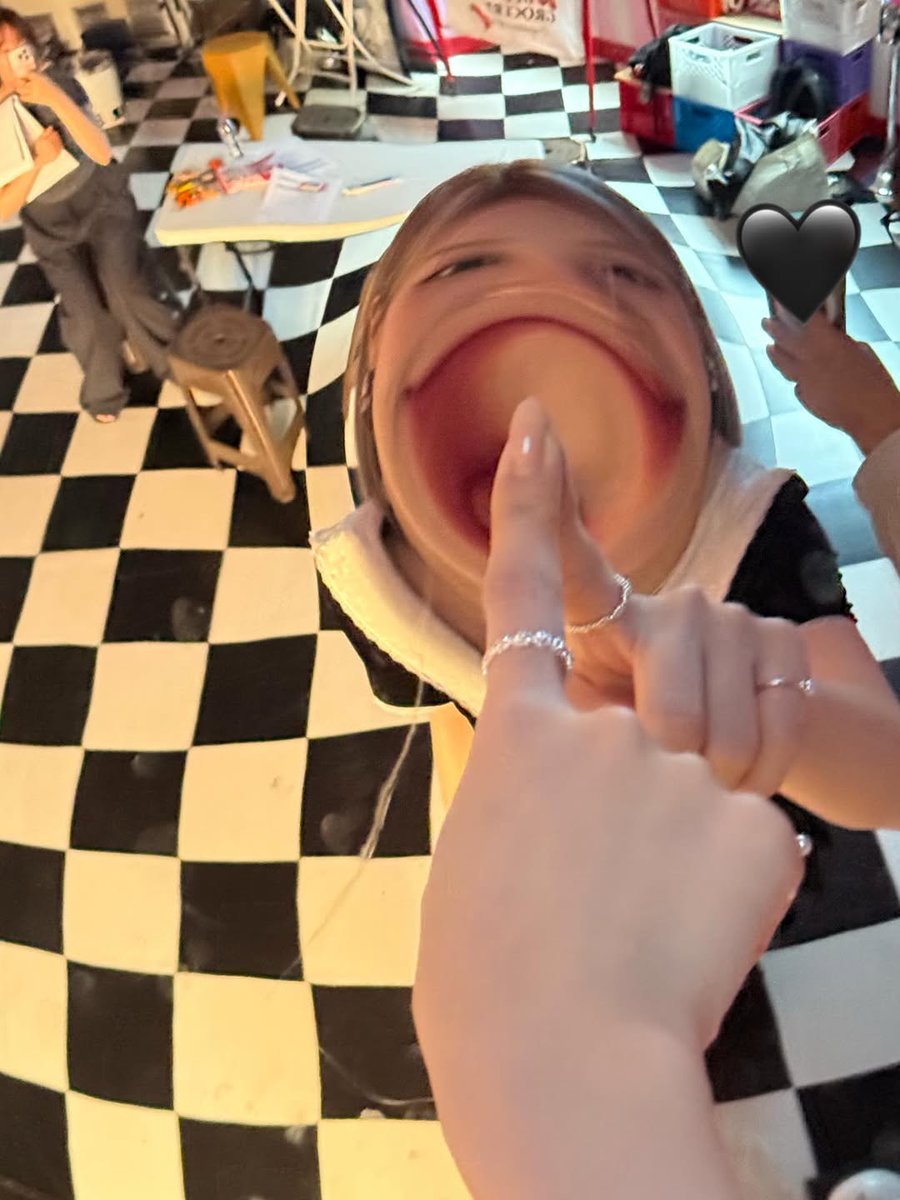 faafafah_'s tweet image. My type                                    also my type