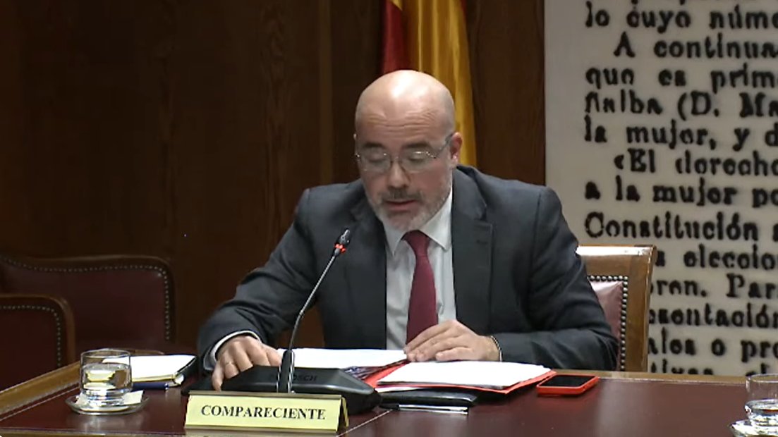 JesusOrtegaE's tweet image. Dice Francisco Martín Aguirre que siente &quot;orgullo total&quot; de haber presidido &apos;Bancal de Rosas&apos;, la plataforma que financió las primarias de Sánchez. 

Pero no aporta la identidad de los que hicieron aportaciones &quot;para no perjudicarles&quot;