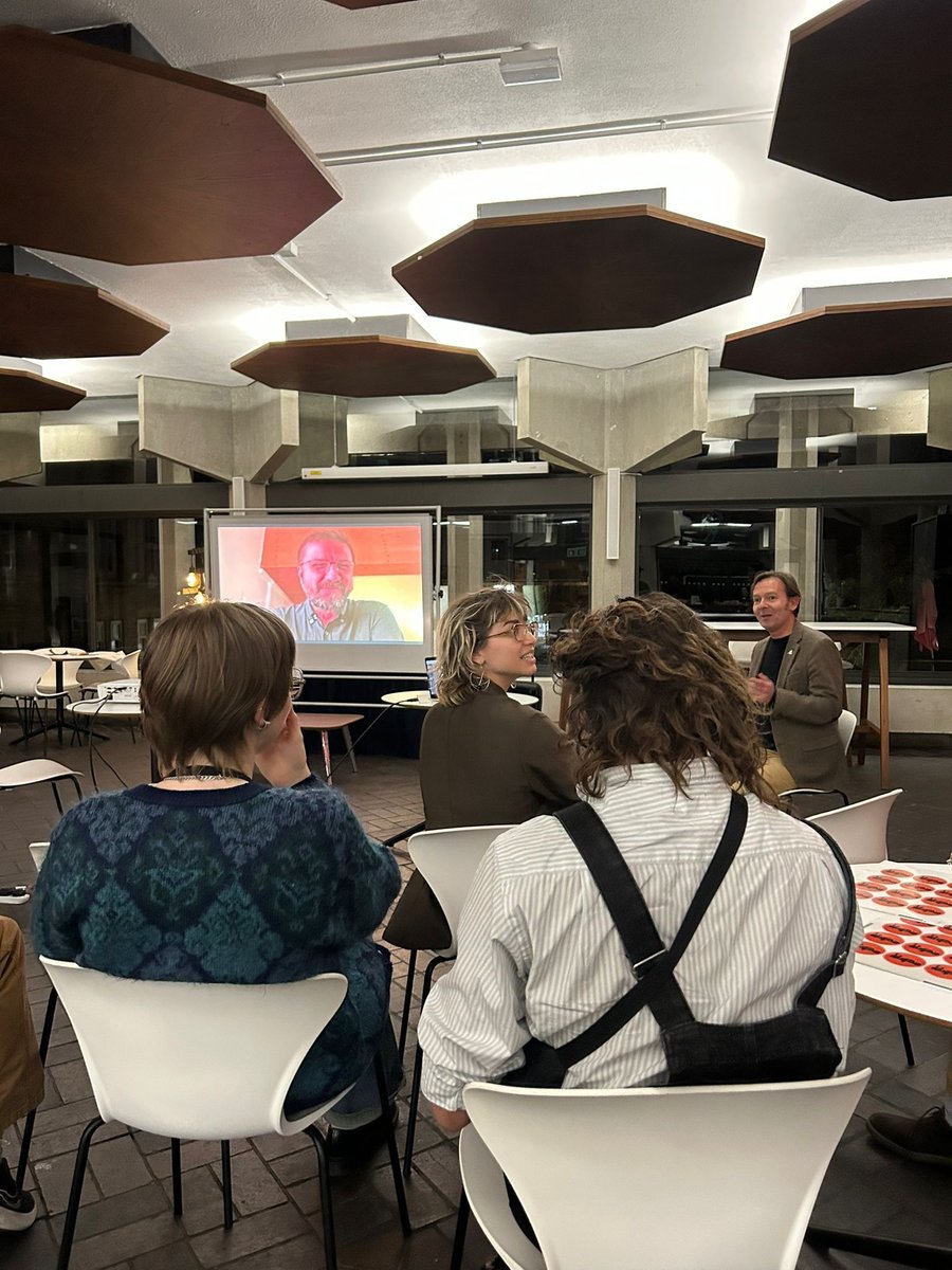 oxford_swana's tweet image. In October we hosted our first event ever. Thank you everyone who came to our #launch! Laurent Mignon&apos;s interview with @ilker_ayturk on #Turkish politics and #Postkemalism was both fascinating and funny, thank you a lot to our great speakers! Also, look at those OSP stickers! ✨