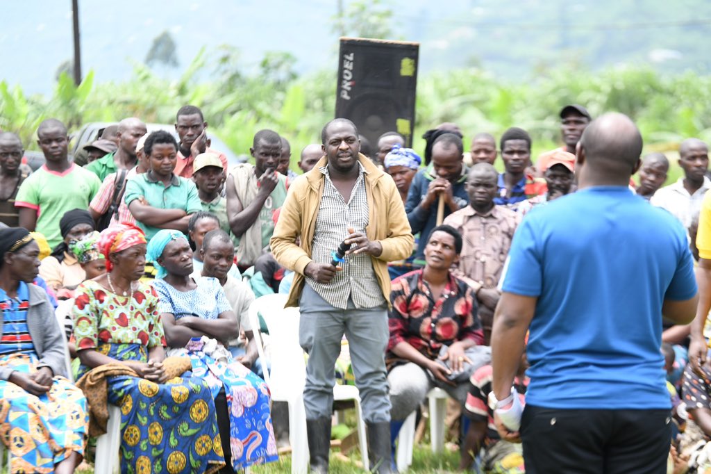 NewTimesRwanda's tweet image. OPINION: Decentralization deepens citizen voice through community assemblies.

READ: newtimes.co.rw/article/31478/…

✍️: Innocent Ndahiro