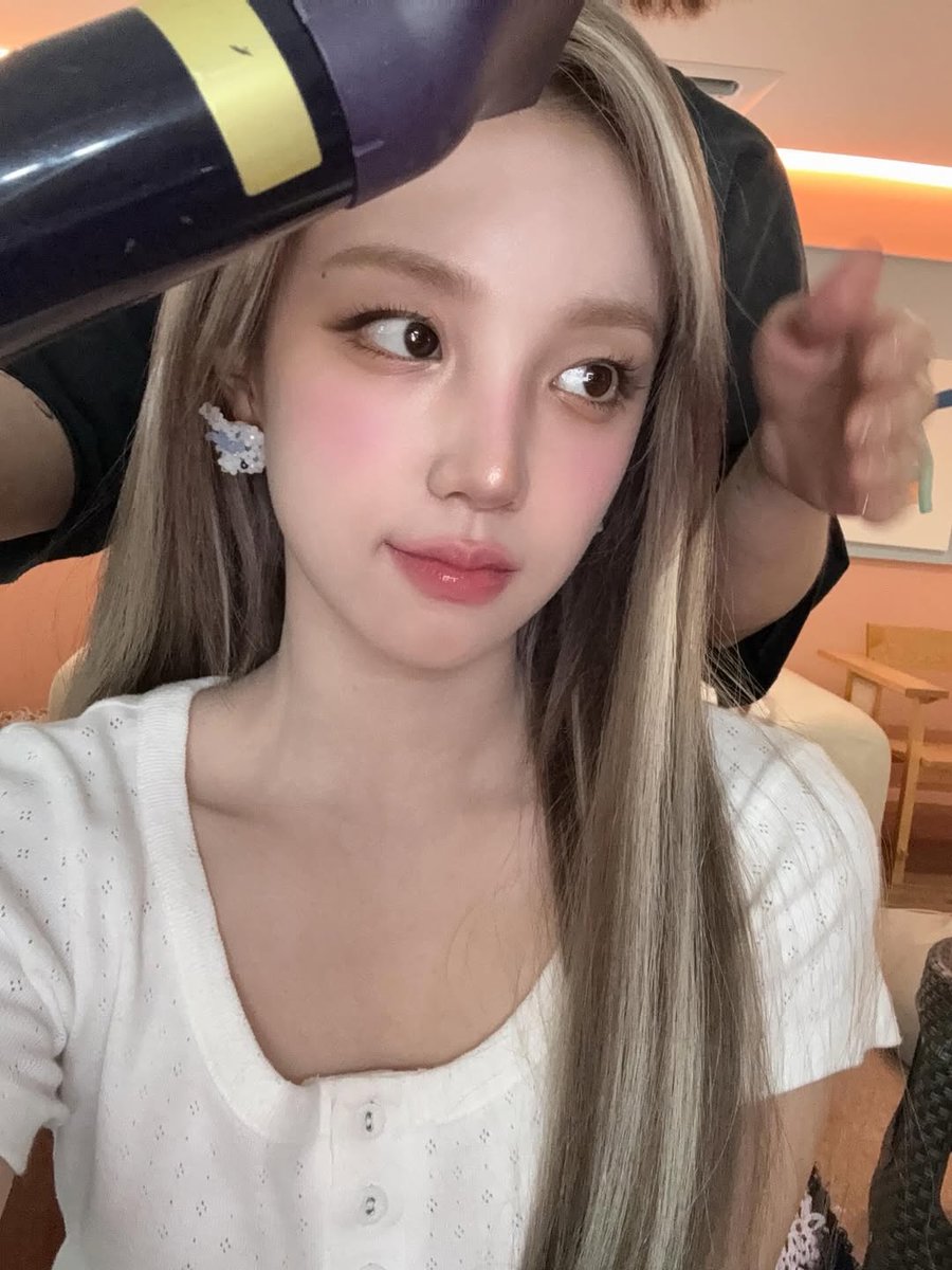 yqlovevuuu23's tweet image. 251124 #우기 인스타🫶🏻

#YUQI