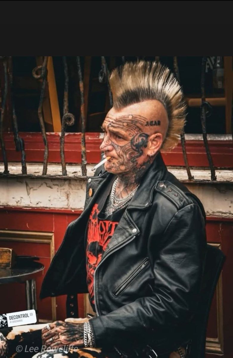 billynews3's tweet image. PUNK´S NOT DEAD
#punk #punkrock #punksnotdead #punkrocker
#punks #punkstyle #punkrockers
#oldschoolpunk #staypunk #punklife
#punkforever #punkmusic #punkbands
#punknotdead #punkisnotdead #streetpunk
#punker #upthepunx #UpThePunk