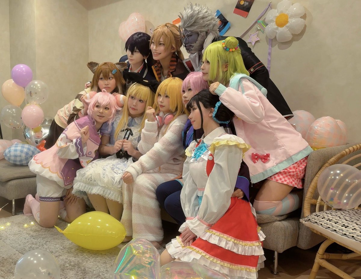 ※cos.卒業済ﾗｲﾊﾞｰ

全員集合写真！
楽しかった〜〜〜🎶🌈
集まってくれてありがとうございました🍲

#先にオタクがやるニ期生鍋パ1122