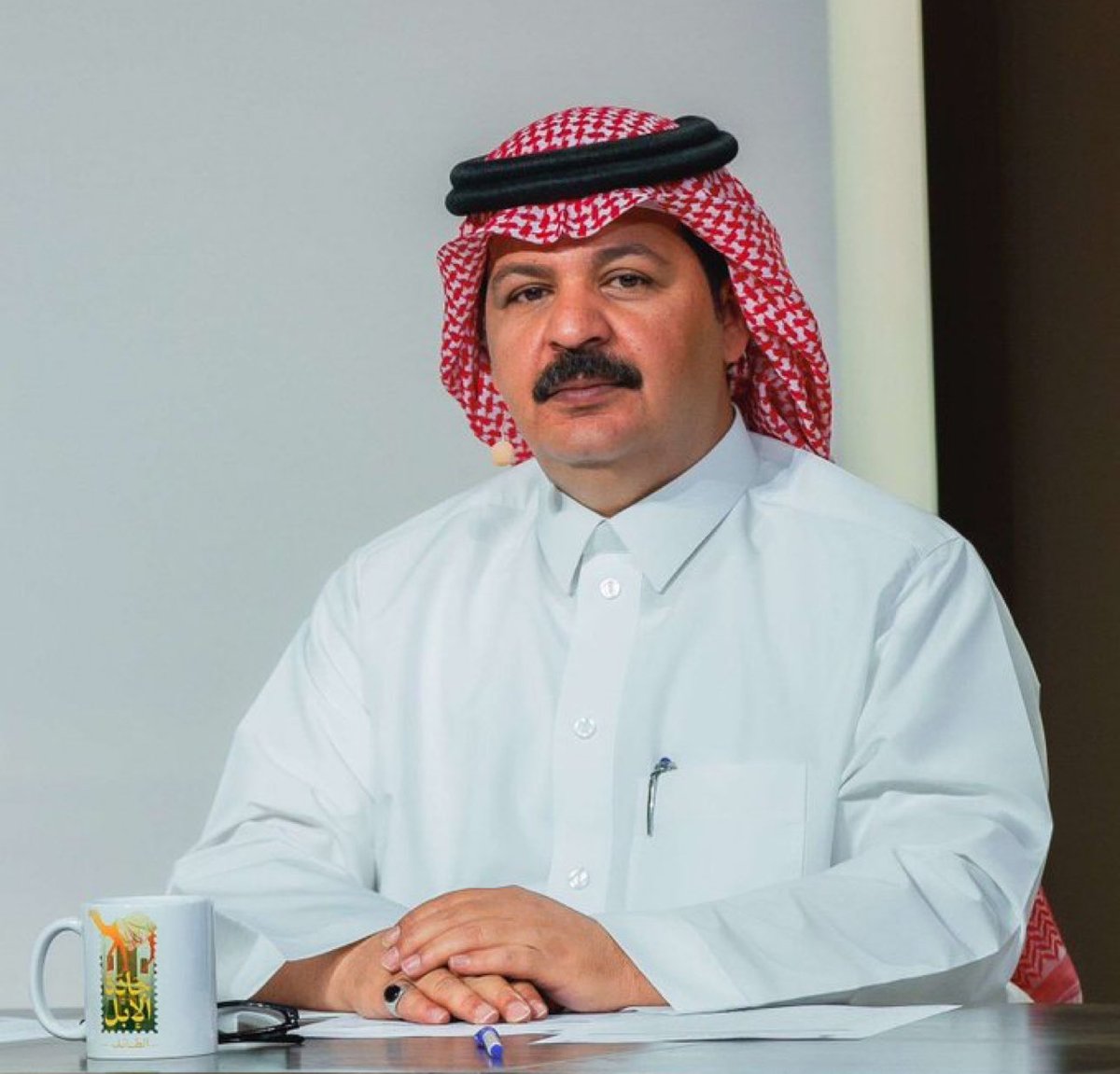 إنا لله وإنا إليه راجعون
ببالغ الحزن والأسى تلقينا نبأ وفاة الرجل الوقور / #بنيدر_بن_شليويح_الجش
والد أخي الغالي #بدر_الجش عضو اللجنه الأعلاميه في #مهرجان_الملك_عبدالعزيز_للأبل
اللهم إرحمه وغفر له وأحسن مأواه وإجعل قبره روض من رياض الجنه
وألهم اهله وذويه الصبر والسلوان