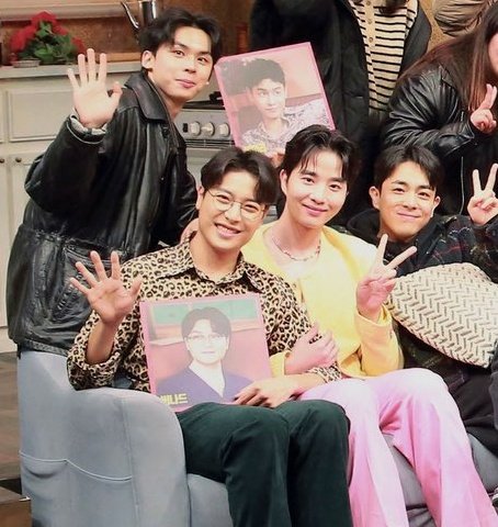 아 이 구역 진짜 다 너무 기엽고 내가 조아함