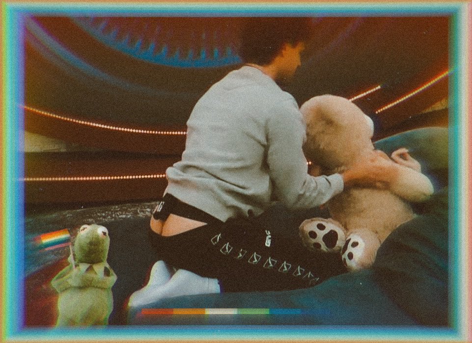 iosonomartix's tweet image. ❤️🧡💛💚💙💜 buongiorno ❤️🧡💛💚💙💜
#grandefratello