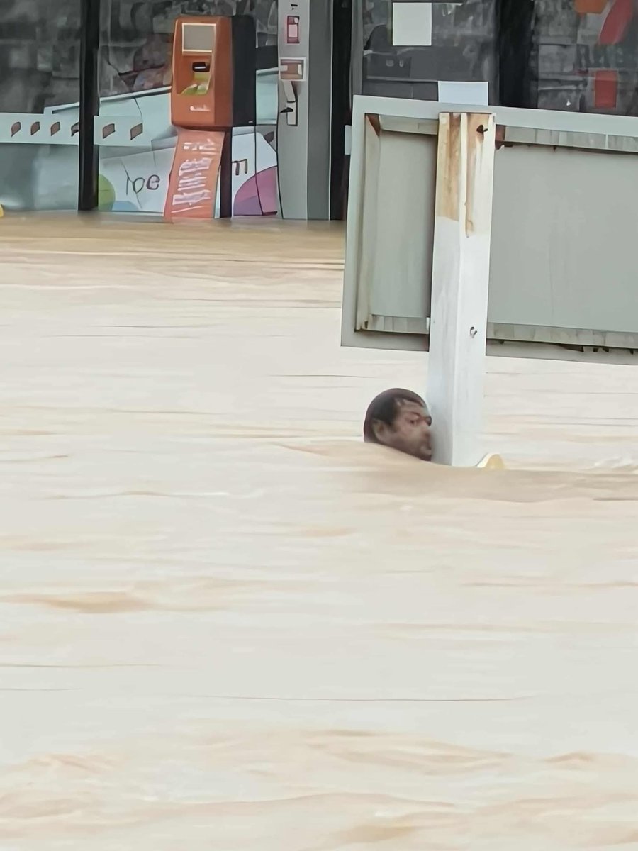Sirote Klampaiboon tweet media