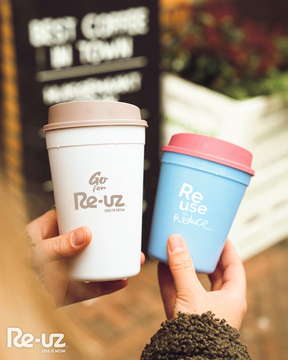 ¡Ahora que bajan las temperaturas no hay nada que apetezca más que una bebida caliente para combatir el frío!🥶☕️

Los Hot Cups reutilizables Re-uz son perfectos para acompañarte en tu día a día y hacer que este sea un poco más sostenible. 🌎

¡Pásate al cambio con Re-uz! 👍