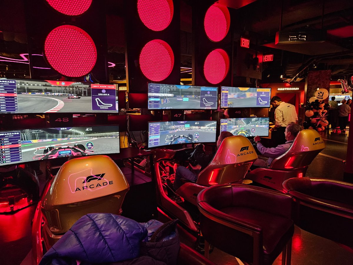 hubtechnical's tweet image. 📸🏎️ Pics of our last EPIC event with the #HUBTech and #HPEArubaNetworking team.  

🙌🏼 Thank you to all of our guests for joining

#HUBTechEvents #F1 #AI #HPE #HPEAruba #Network #ManagedServices #MagagedServiceProvider #Boston