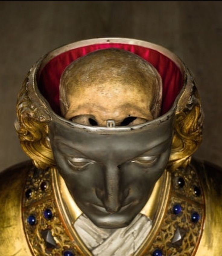 boneysoups's tweet image. how your email finds me