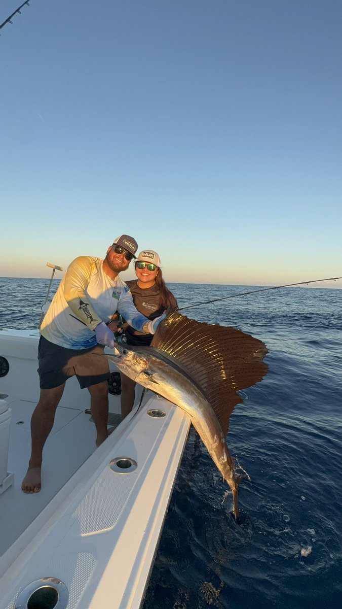 Twoconchs's tweet photo. The Two Conchs Fleet is getting in on the sailfish action in the Florida Keys. 

https://t.co/B2tZkMbnBc https://t.co/2fYi7aWIqh