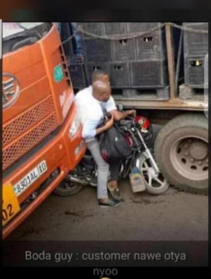 Abu_Jawaadd's tweet image. Some OKADA men no get senses as well as some passengers. How will you allow him to enter here with you 🤣🤣🤣🤣🤣